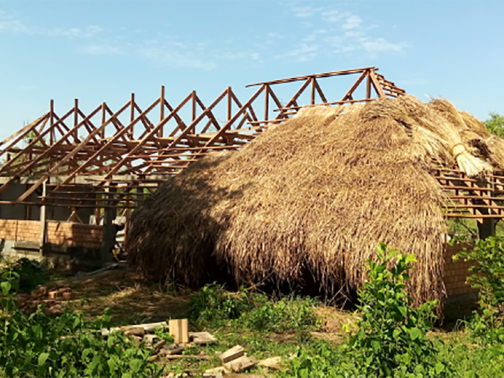 Restaurant & Education Area